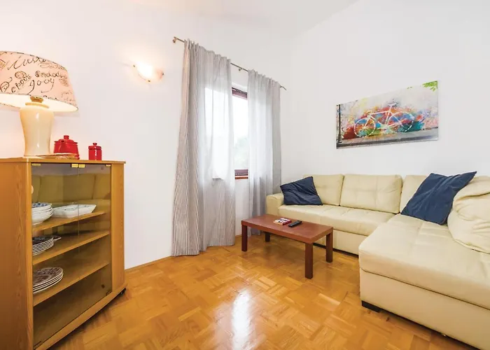 One-bedroom In Svpetar 아파트 스베티 페타르