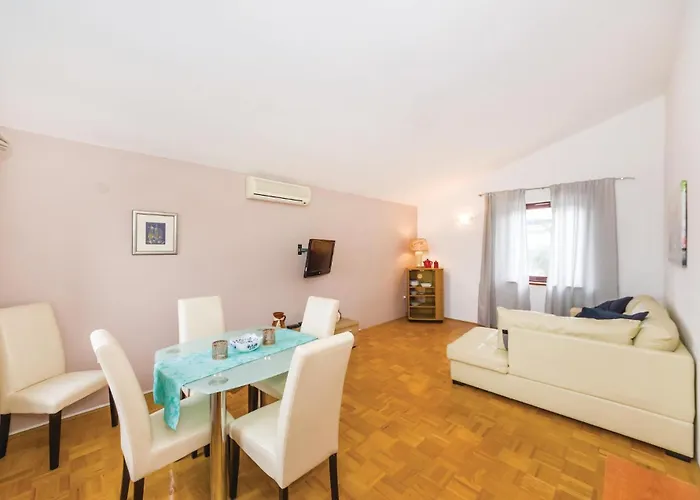 One-bedroom In Svpetar