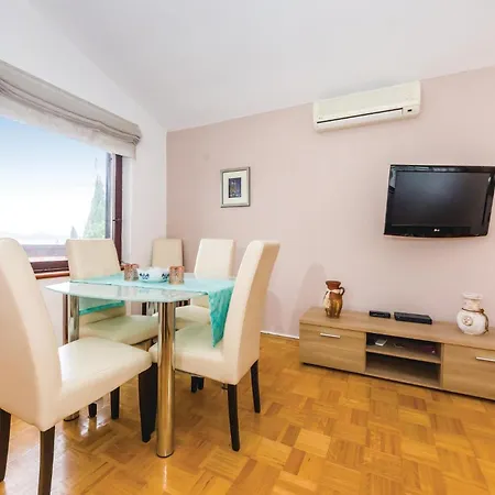 One-bedroom In Svpetar Sveti Petar (Zadar)