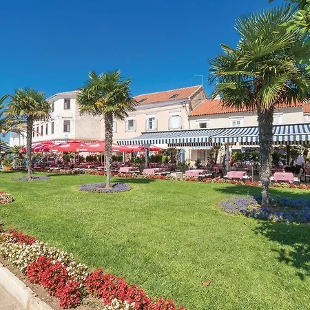 One-bedroom In Svpetar Daire *