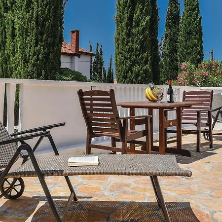 One-bedroom In Svpetar Sveti Petar (Zadar)